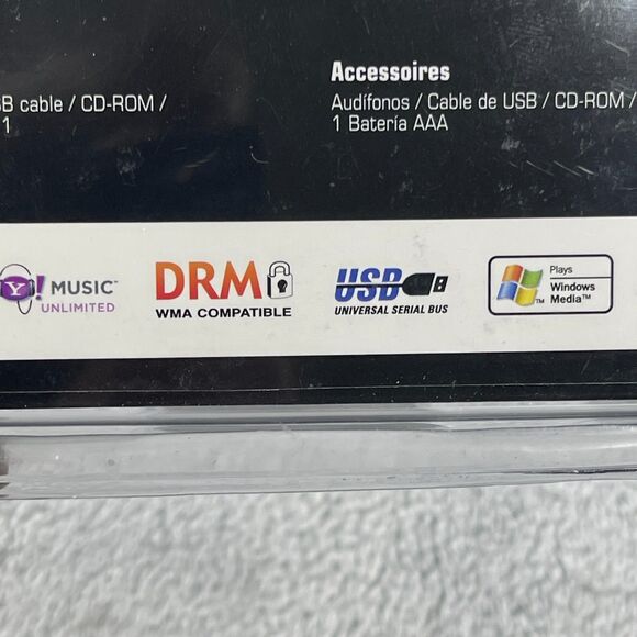 RCA 4GB USB Stick MP3 Music Player TH1011 - Picture 8 of 9